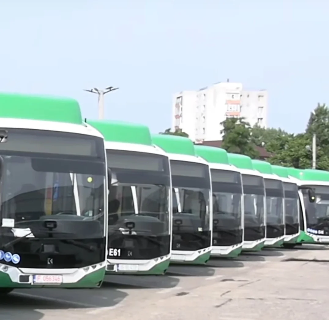 Screenshot_20251029_225633_com_facebook_katana_ImmersiveActivity_edit_66433804554574